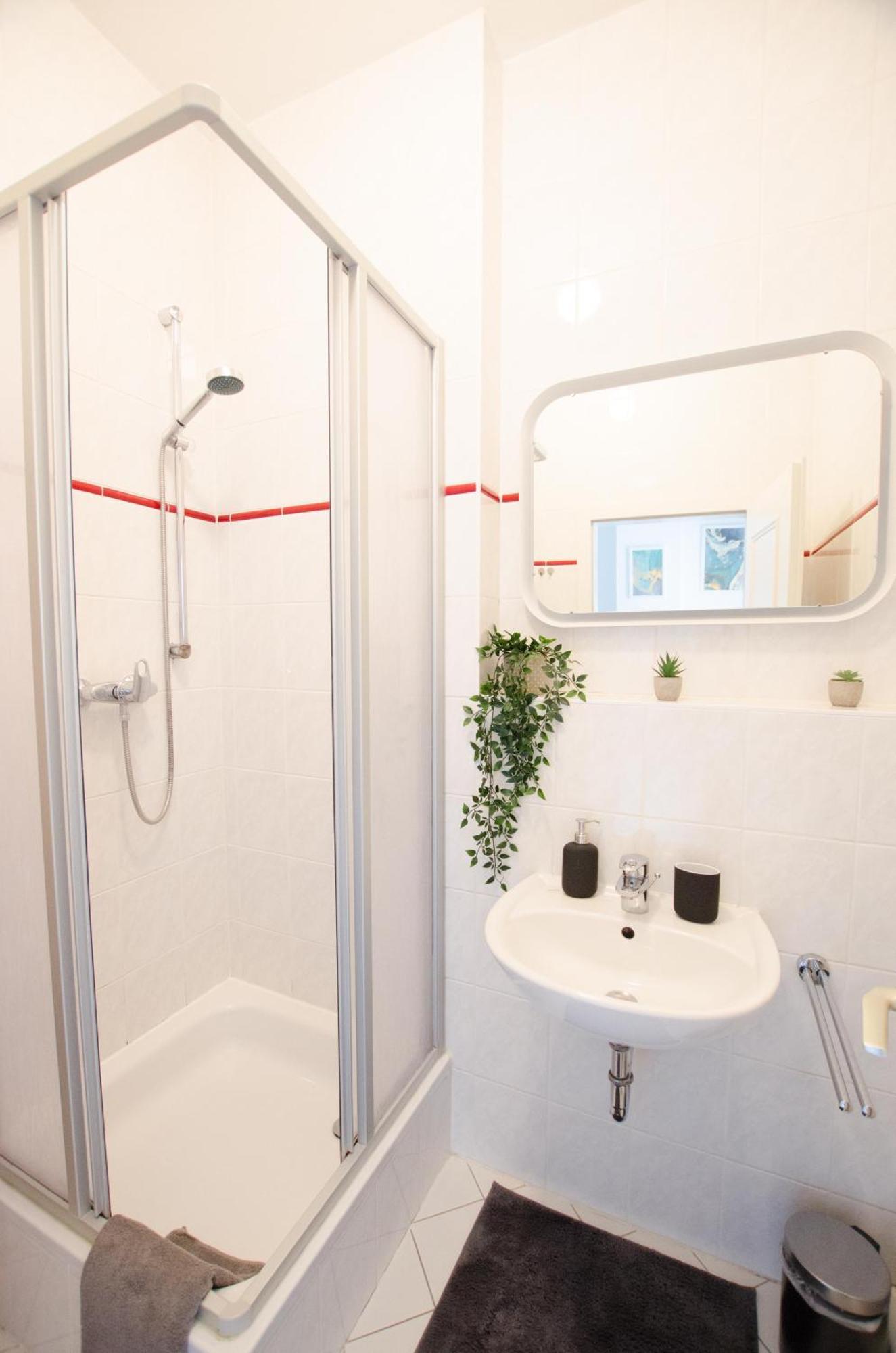 Casarina - Stilvoller Altbau In Zentraler Lage Lejlighed Dresden Eksteriør billede